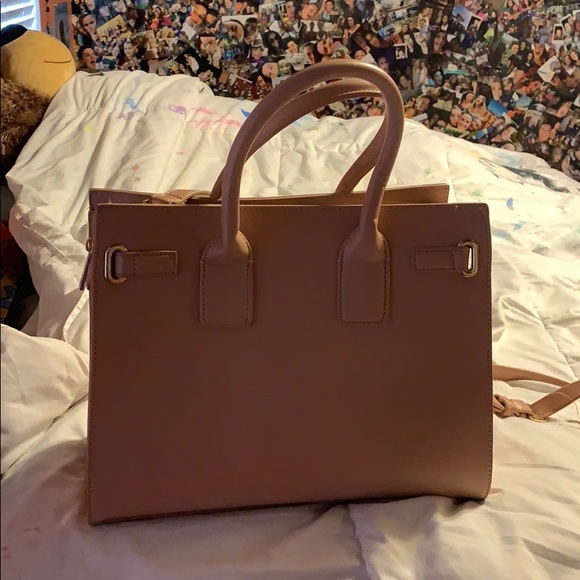 Forever 21 Handbags - light pink/ nude purse!